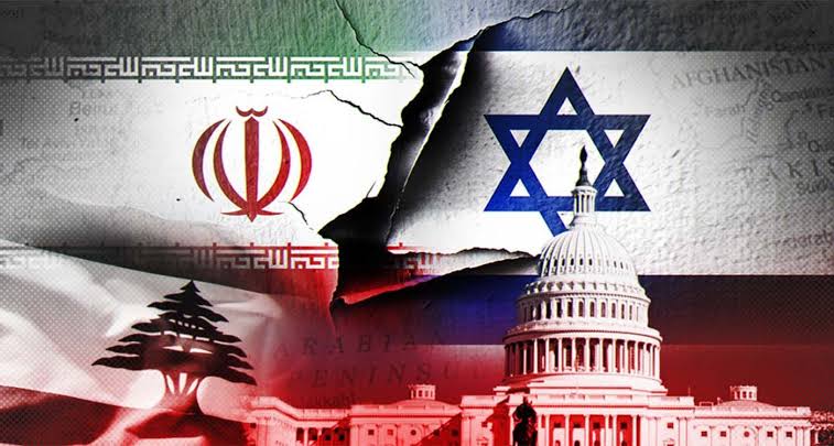 Iran-israel conflict: A Deep Dive into Regional Tensions Flags of Israel and Iran facing each other with the White House in the background, symbolizing escalating tensions and U.S. involvement in the Iran-Israel conflict.